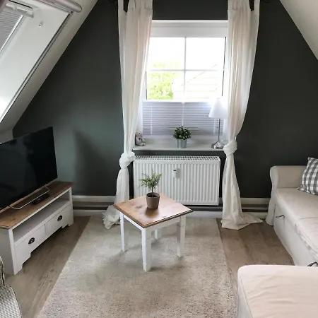 Beachhouses - Ferienwohnung Perlekieker 아파트 부숨